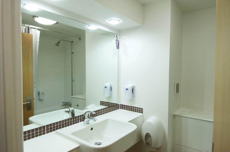 Premier Inn Falkirk - Larbert Esterno foto